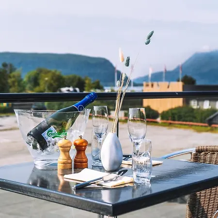 Topcamp Havblikk - Helgeland 3* Nesna