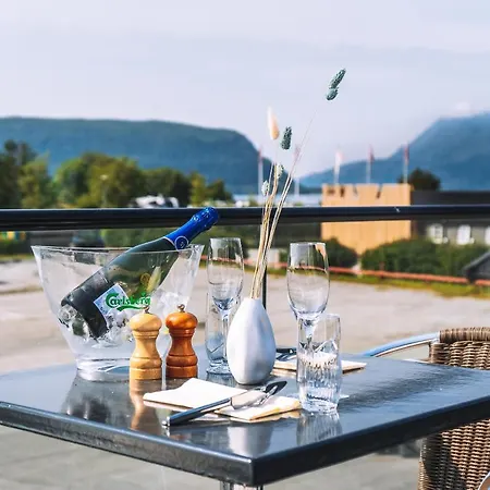 Topcamp Havblikk - Helgeland 3* Nesna
